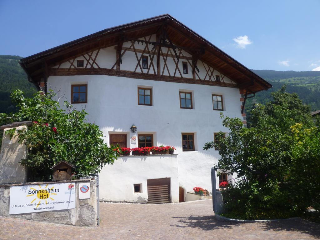 Sonnenheimhof Villa Malles Venosta Exteriör bild
